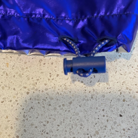 Forever 21 Cropped Shiny Jacket Size Small - Picture 8 of 9